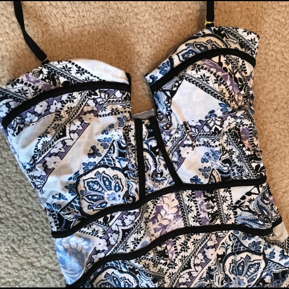 2FOR15✅ Adore Me 1-Pc Swimsuit